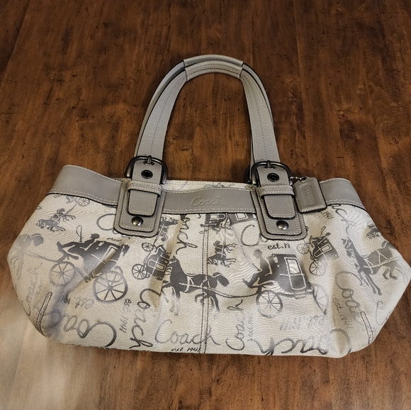 Coach Signature Horse Carriage Canvas and Leather Tote Bag E1049 - Picture 2 of 13